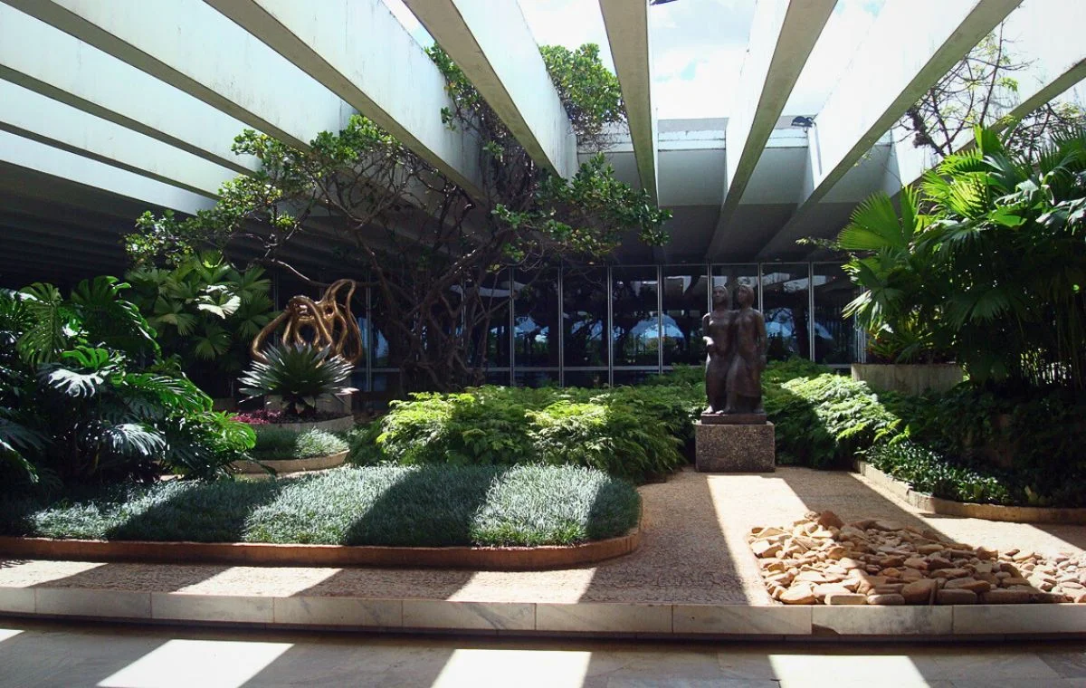 Interior room of Itamaraty Palace - Oscar Niemeyer.